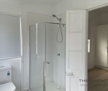 Three x 1‑Bedroom Units, Low‑Maintenance & Convenient Location - Photo 6