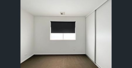 Stylish Townhouse – Prime South Geelong Location ( street now known as Jubilee street ) - Photo 4