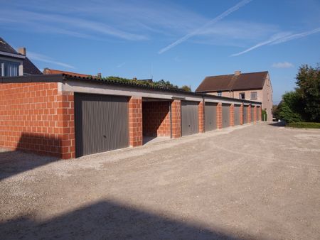 Appartement met 2 slaapkamers en garage te huur nabij Anzegem - Photo 4