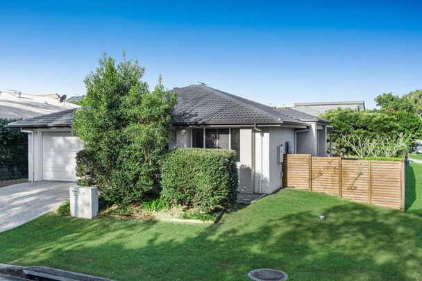 12 Dundee Crescent, - Photo 1