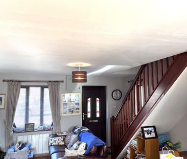 2 bedroom semi-detached house to rent - Photo 1
