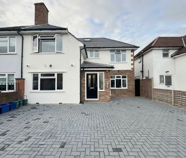 Wellington Avenue - Photo 6
