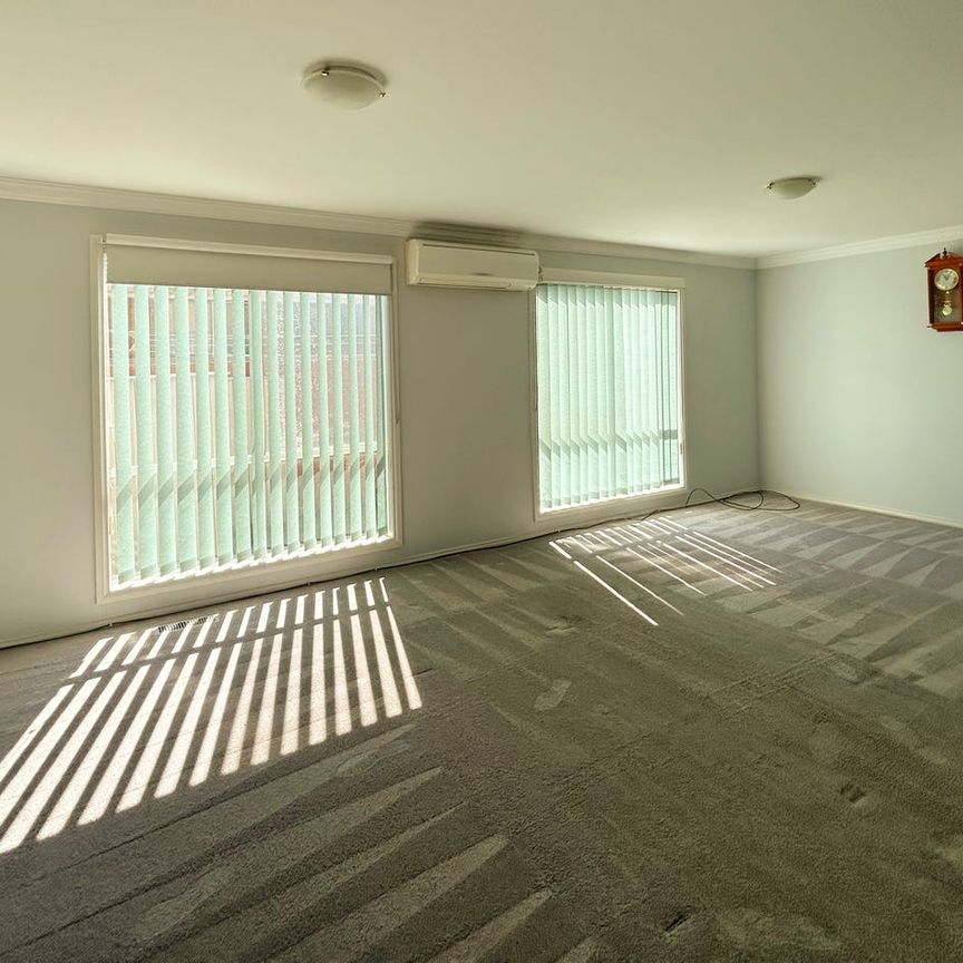 Family home in the heart of Dandenong - Photo 1