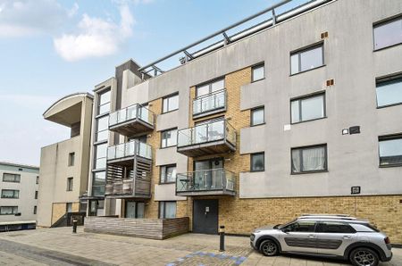 2 bedroom flat to rent - Photo 3