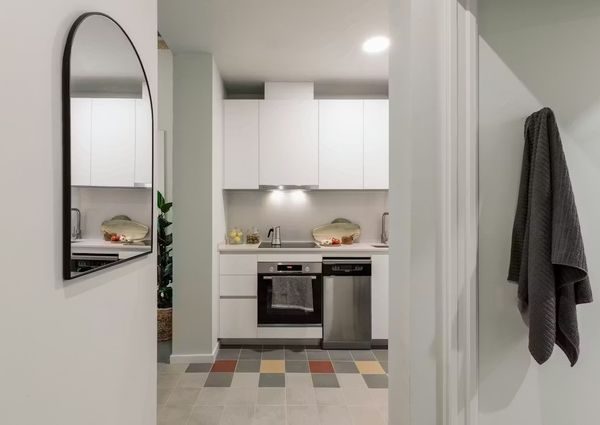 Ronda de Sant Pere, Barcelona, Catalonia 08010