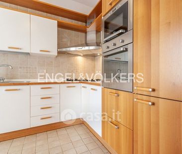 Trilocale in Affitto in Via Baldassarre Castiglione a Roma - Photo 6