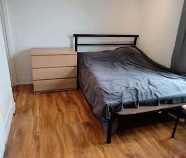 Room in a Shared House, Ramsay Road, E7 - Photo 3