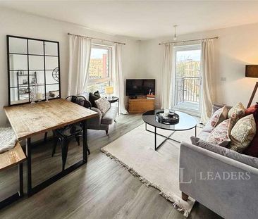 Riverside House, Thomas Blake Avenue, Southampton, SO14 - Photo 2