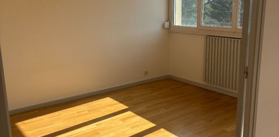 Appartement SAINTE FOY LES LYON 3 Pièces 64.3 m² - Photo 2