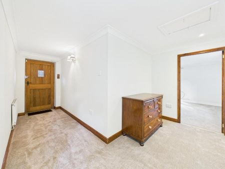 2 bedroom detached bungalow to rent - Photo 3