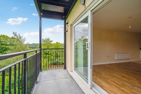 2 bedroom apartment to rent - Photo 3