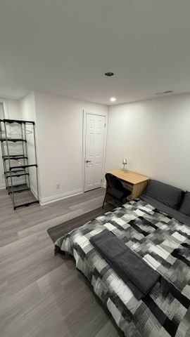 For Lease - 546 Karen Park Crescent, Mississauga, Ontario - Photo 5