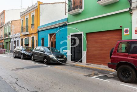 House for rent with Terrace in En Corts (Valencia) - Photo 2