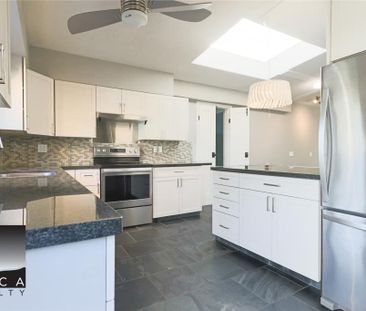 1932 Jones Avenue, North Vancouver (UNFURNISHED) - Photo 6