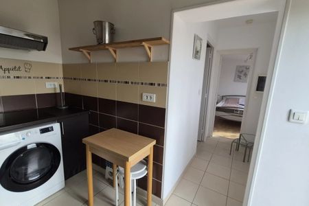 2 pièces meublé Bd de l'observatoire - Photo 4