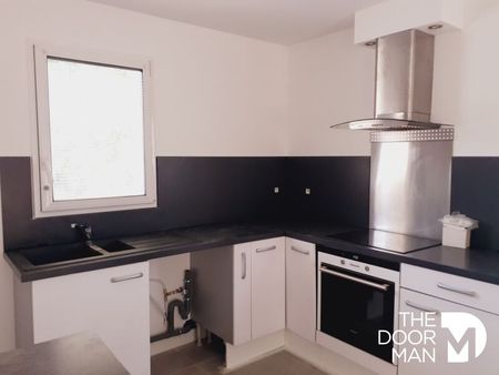 Location Maison 5 pièces 124m² LE PERRAY EN YVELINES 78610 - Photo 4