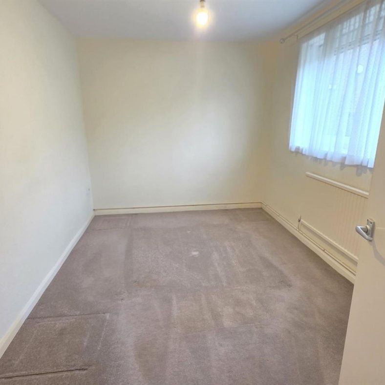 1 Bedroom Flat To Let - Photo 1