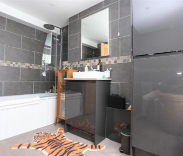 2 bedroom maisonette to rent - Photo 1