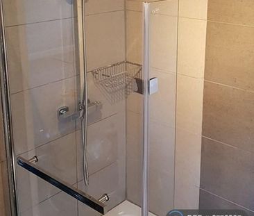 2 bedroom maisonette to rent - Photo 5