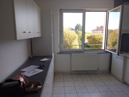 Appartement 4 pièces à Briey - Photo 2