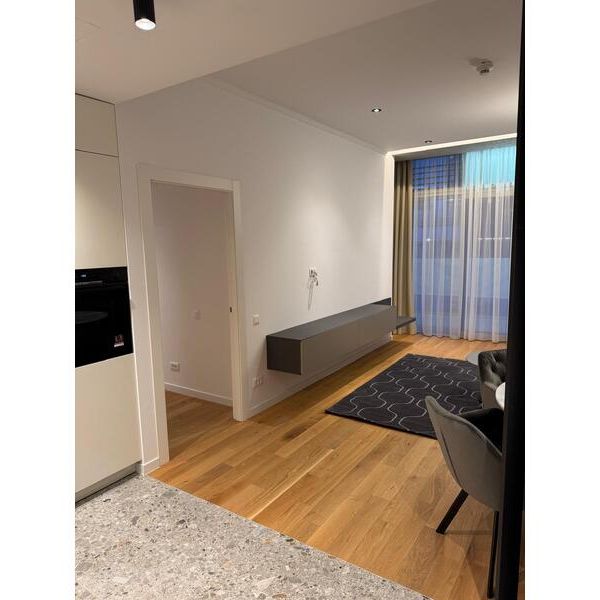 apartment - Photo 1