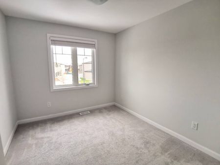 For Lease - 90 Natare Place, Kanata, Ontario - Photo 4