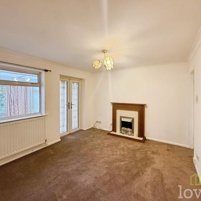 2 bedroom bungalow to rent - Photo 1