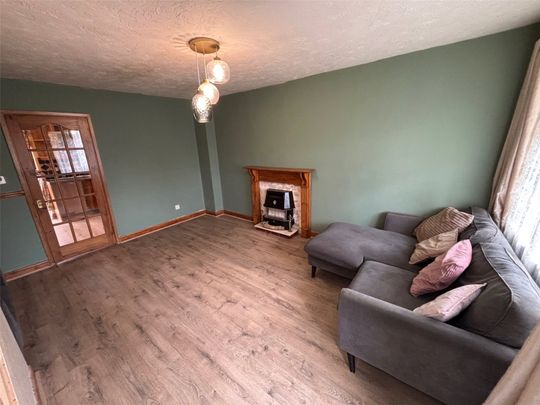 3 Bedroom House To Rent - Photo 1