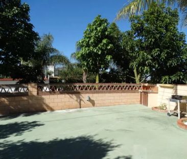 Alquiler de chalet pareado en Santa amalia - Photo 2