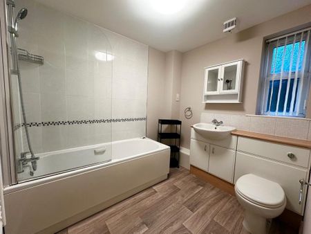 2 bedroom apartment to rent - Photo 2