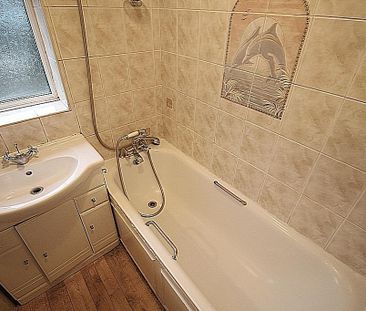 2 bedroom maisonette to rent - Photo 5