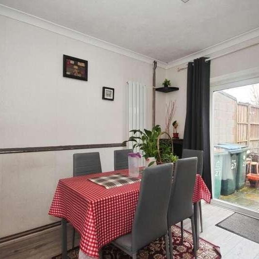 Heddle Grove, Coventry, CV6 - Photo 1