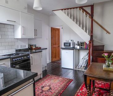 2 bedroom terraced house to rent - Photo 6