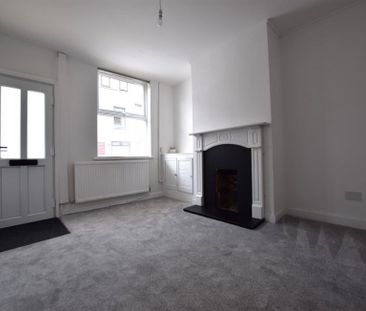 2 Bedroom Terraced To Let - Photo 1