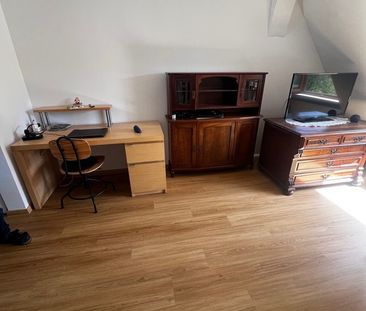Frisch sanierte und hochwertig möblierte 2-Zimmerwohnung in zentral... - Foto 1