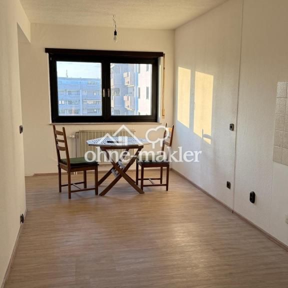 Neu sanierte 3,5-Zi-Wohnung in Karlsruhe-Neureut - Photo 1