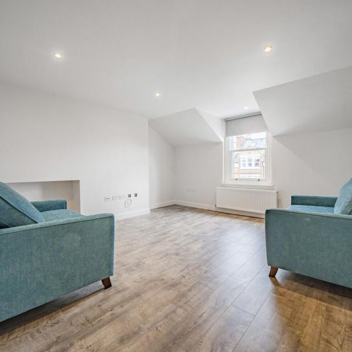 1 bedroom flat to rent - Photo 1