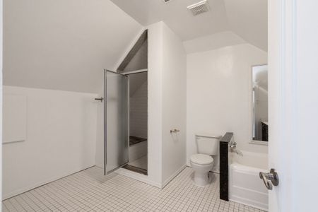 28 Balmoral Ave. - Photo 5