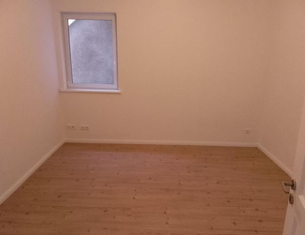 Sehr schöne Wohnung mit Dachterrasse im Zentrum von Lichtenfels - Photo 1