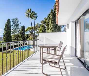 5 bedroom luxury Villa for rent in Marbella, Spain - Photo 1