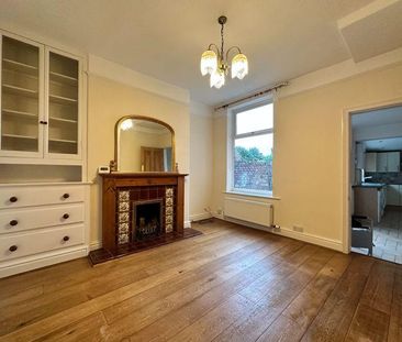 2 bedroom semi-detached house to rent - Photo 3