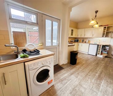 house to rent School Road, Hall Green, Birmingham, West Midlands, B28 - Photo 6