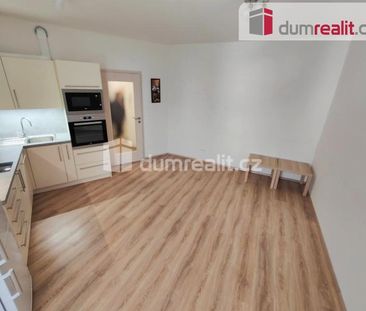 Pronájem bytu 1+kk 34 m2 - Photo 3
