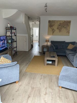 Room in a Shared House, Rosedene Avenue, SW16 - Photo 1