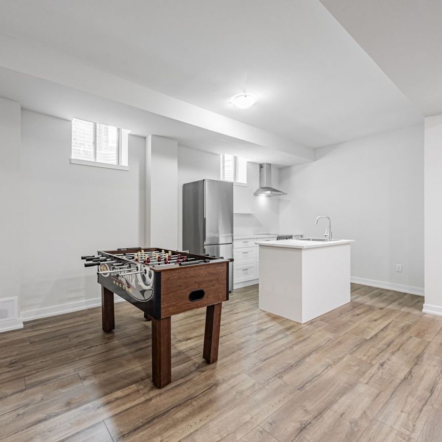 For Lease - 400 Finch Avenue Unit# 17, Pickering, Ontario - Photo 1