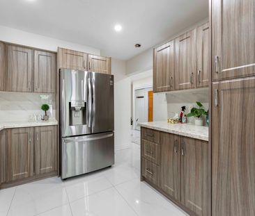 For Lease - 44 Greenhedges Court, Toronto, Ontario - Photo 5
