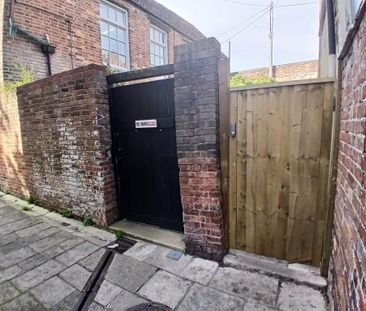 1 bedroom bedsit to rent - Photo 6