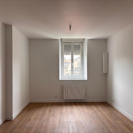Location Appartement 1 pièce 26m² BORDEAUX 33000 - Photo 4