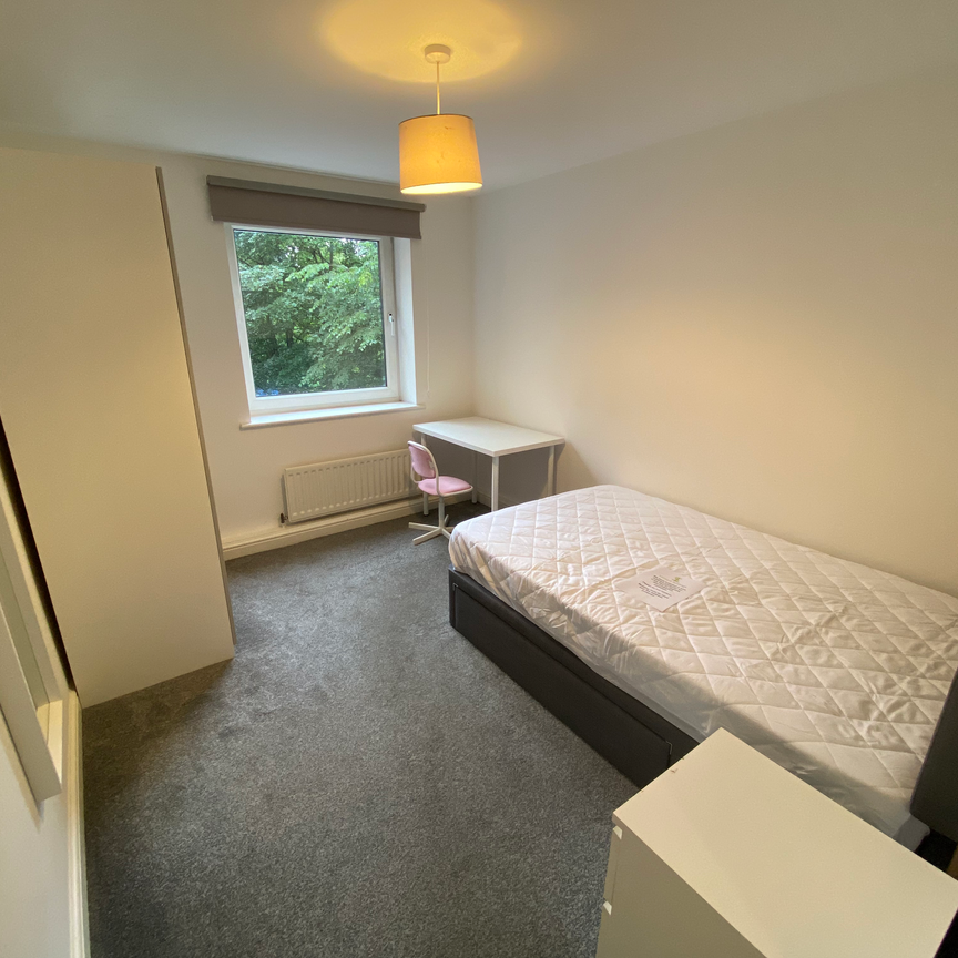 Flat 34, Samara Plaza, LS2 9DU, Leeds - Photo 1
