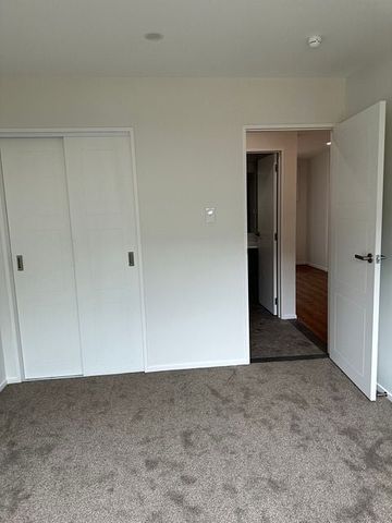 Stunning New 4BR Home in Mt Roskill - Photo 4